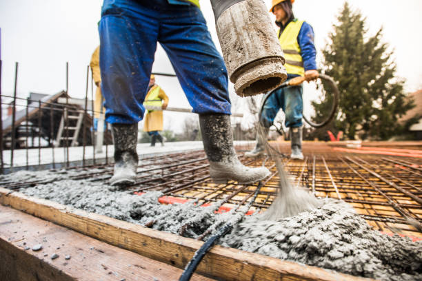 Best Concrete Pool Decks in Poinciana, FL